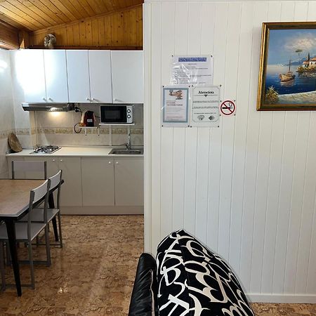 Bungalows & Albergue La Playa Логроньо Экстерьер фото