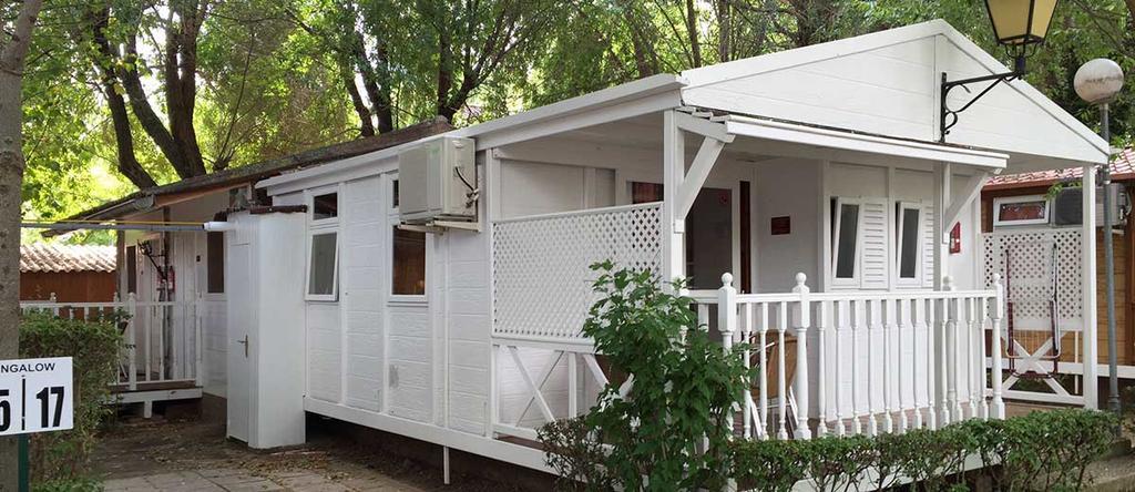 Bungalows & Albergue La Playa Логроньо Экстерьер фото