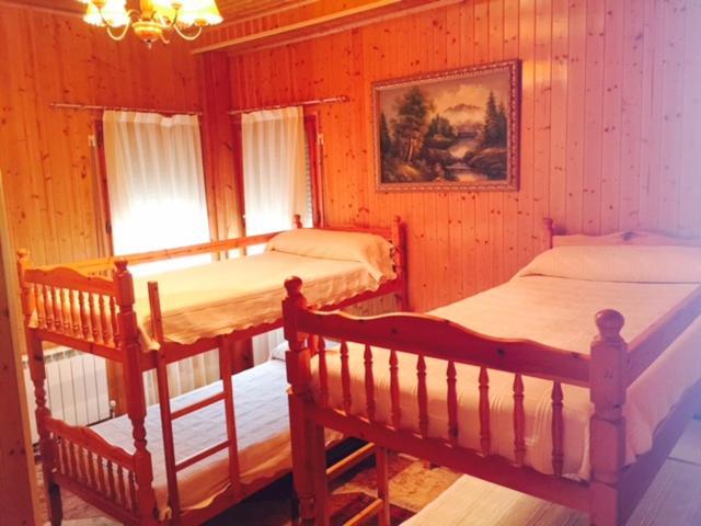 Bungalows & Albergue La Playa Логроньо Экстерьер фото